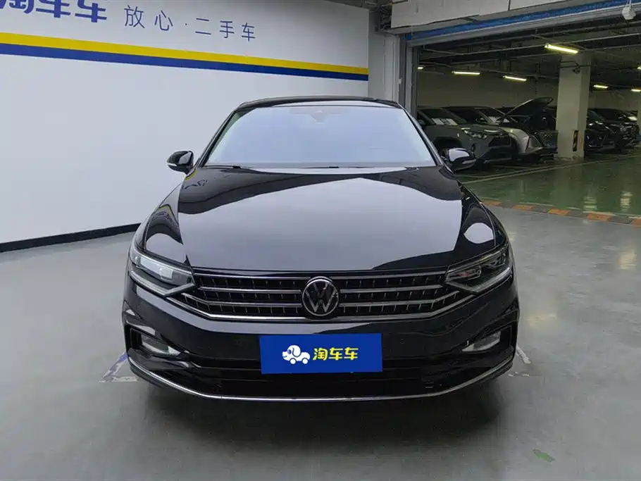 Magotan 2025 model 330TSI DSG luxury model купить на сайте DeffCars