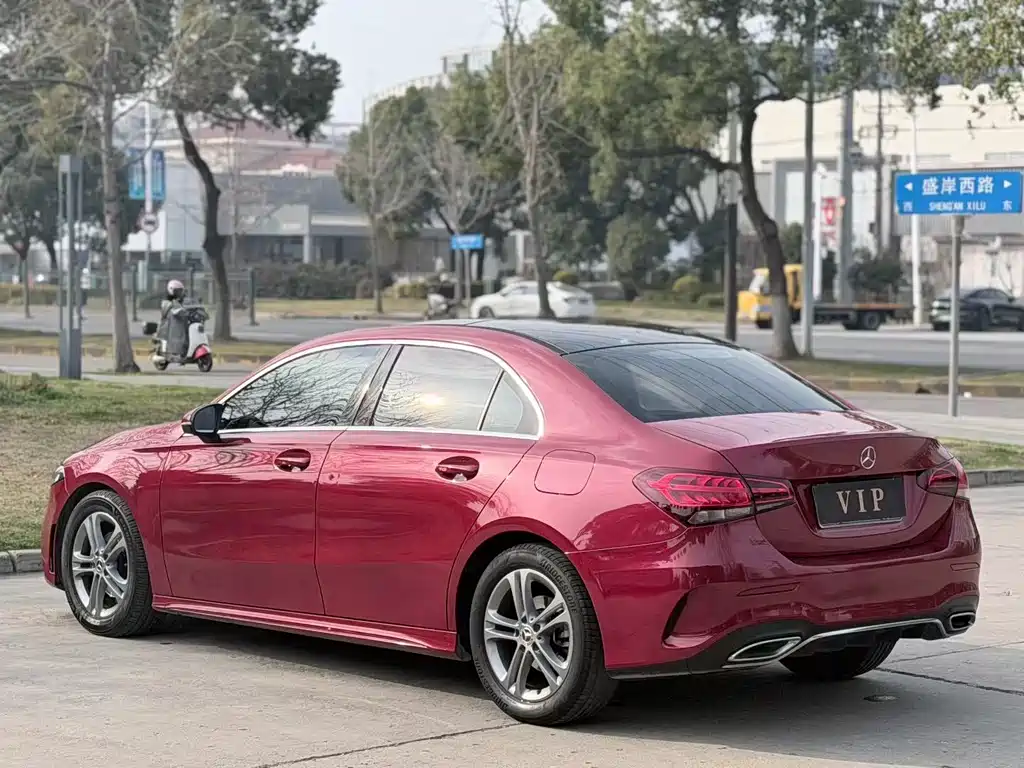 Mercedes-Benz A-Class 2022 A 180 L Sports Sedan купить на сайте DeffCars