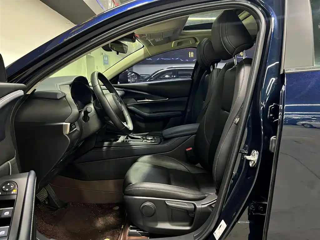 Mazda CX-30 2021 2.0L automatic quality model купить на сайте DeffCars