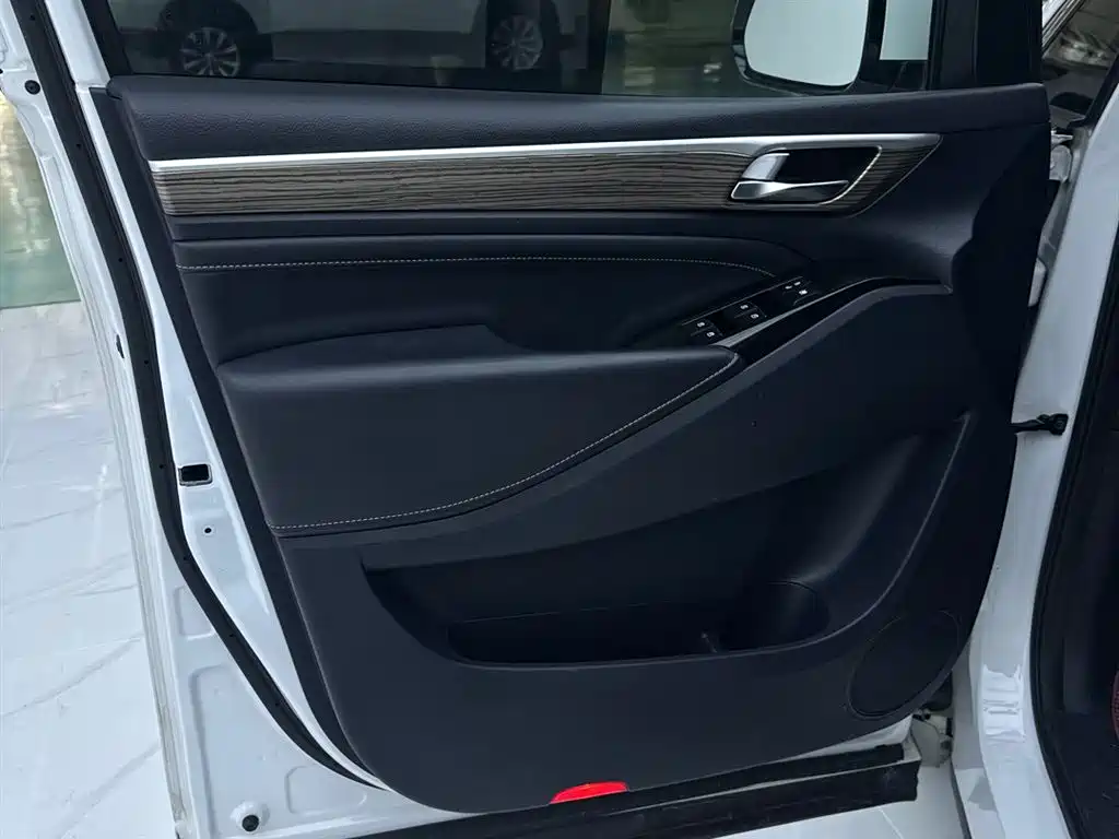 Trumpchi M8 2023 Lingxiu Series 390T Deluxe Edition купить на сайте DeffCars