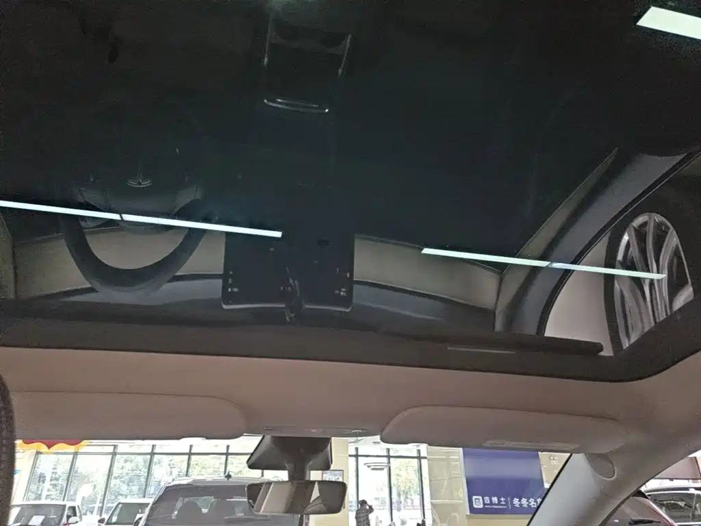 Model Y 2022 facelift rear-wheel drive version купить на сайте DeffCars
