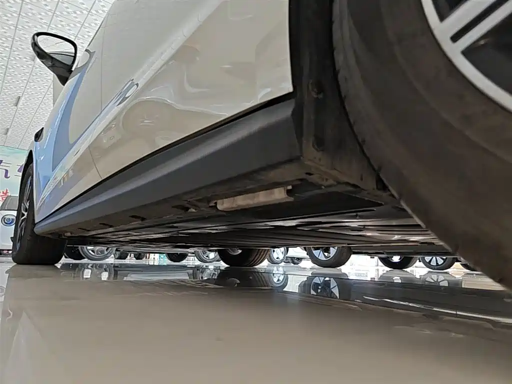 Seal 06 2025 DM-i Smart Driving Edition 120KM Exclusive Type купить на сайте DeffCars