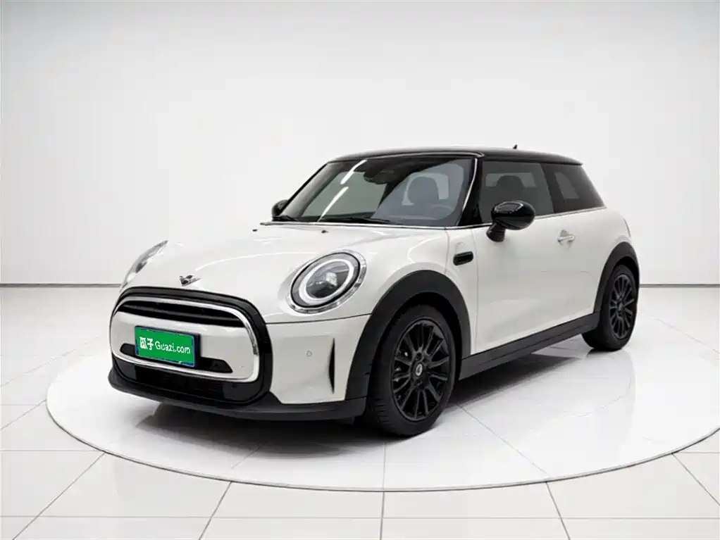 MINI 2023 1.5T ONE купить на сайте DeffCars
