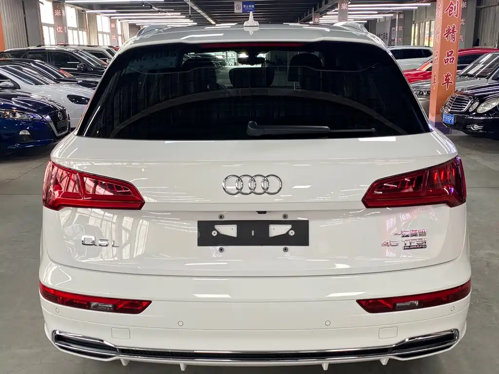 Audi Q5L 2020 45 TFSI exclusive fashion model купить на сайте DeffCars
