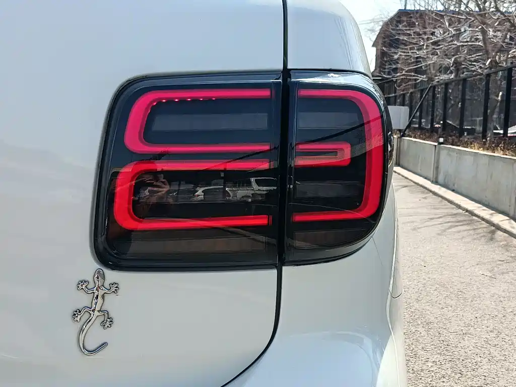 Patrol 2018 4.0L LinkedIn model купить на сайте DeffCars