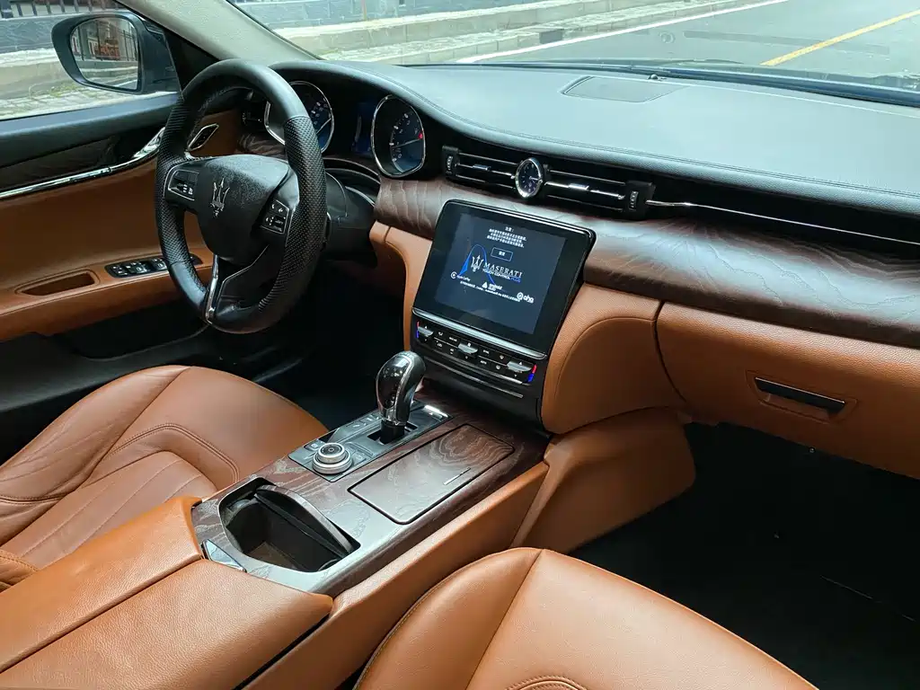 President 2015 3.0T standard model купить на сайте DeffCars