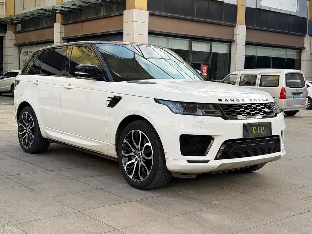 Range Rover Sport 2022 3.0 L6 Black Edition купить на сайте DeffCars