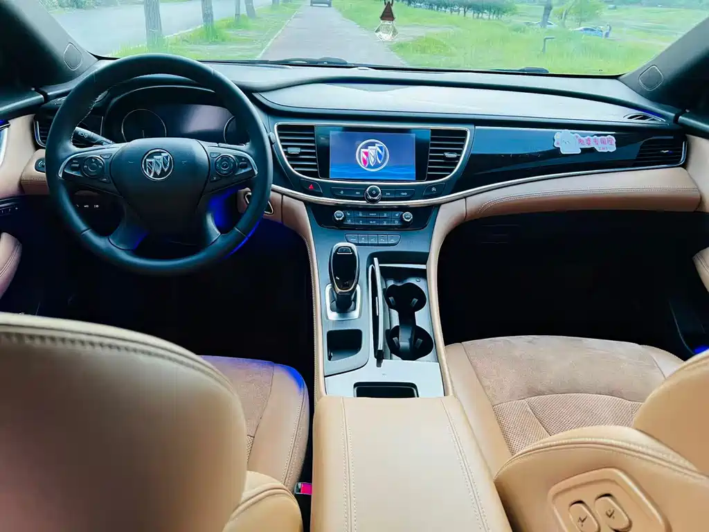 LaCrosse 2021 652T Premium Model купить на сайте DeffCars