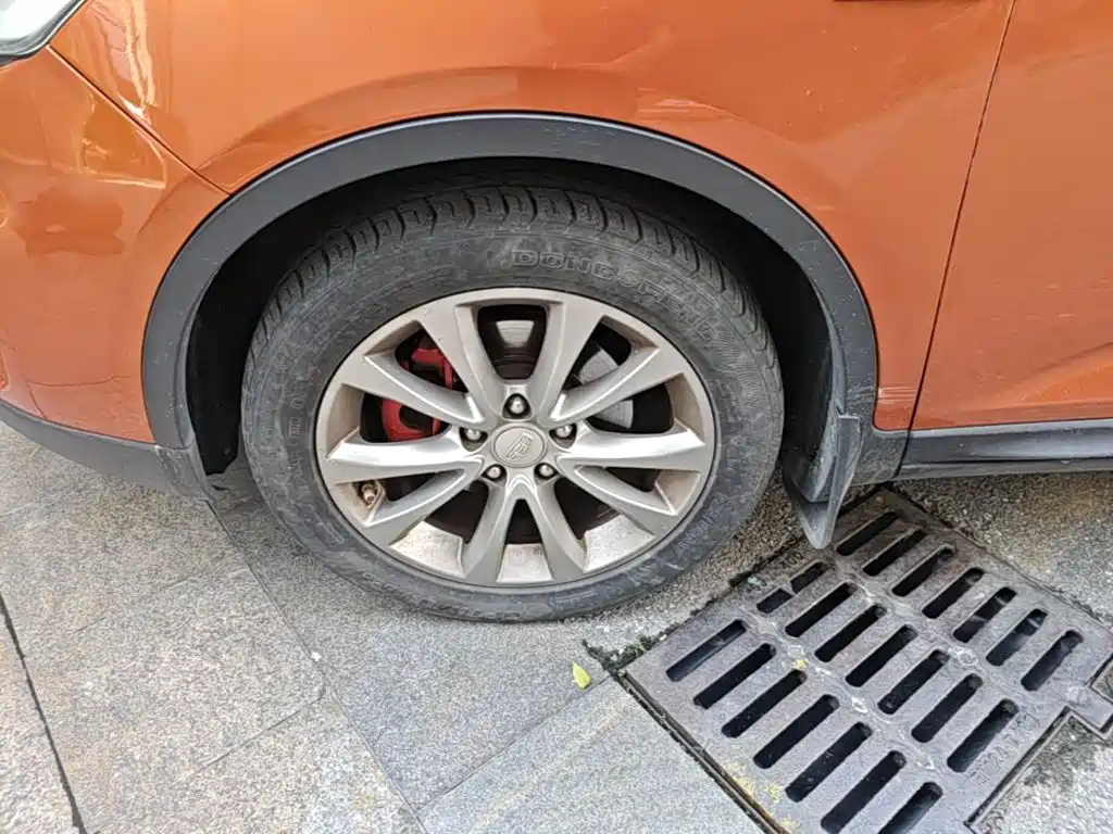 Emgrand GS 2016 Sports Edition 1.3T Automatic Style купить на сайте DeffCars