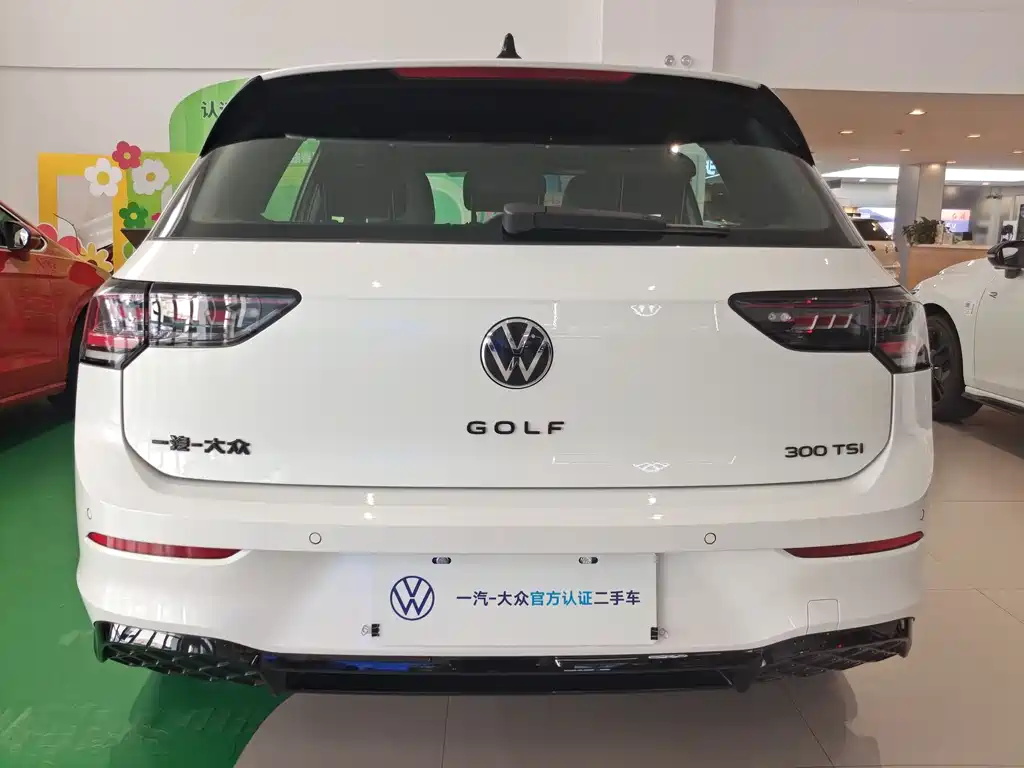 Golf 2025 300TSI R-Line купить на сайте DeffCars