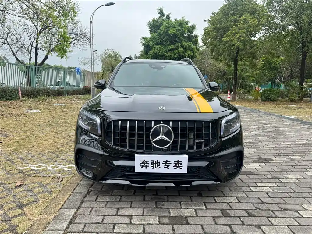 Mercedes-Benz GLB AMG 2022 AMG GLB 35 4MATIC купить на сайте DeffCars