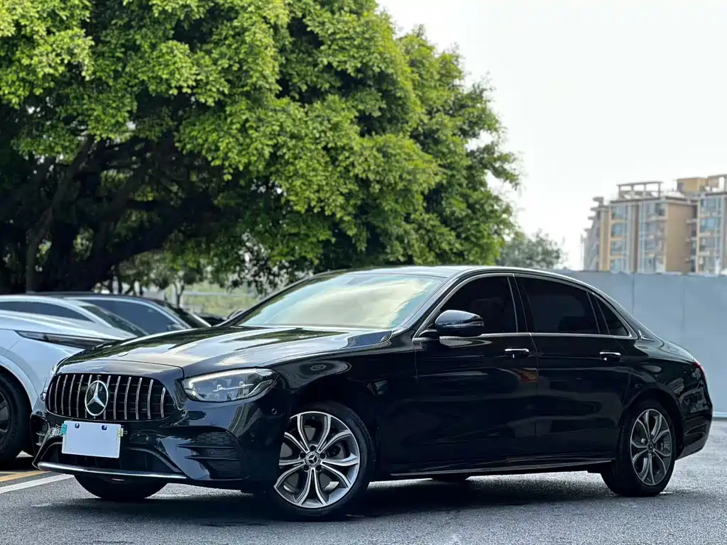 Mercedes-Benz E-Class 2022 E 300 L Sports Luxury купить на сайте DeffCars