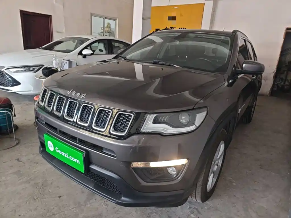 Compass 2017 200T Automatic Home Edition купить на сайте DeffCars