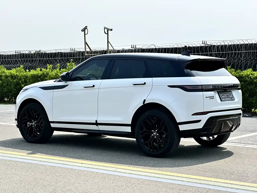 Range Rover Evoque 2020 249PS R-DYNAMIC S Black Sports Edition купить на сайте DeffCars