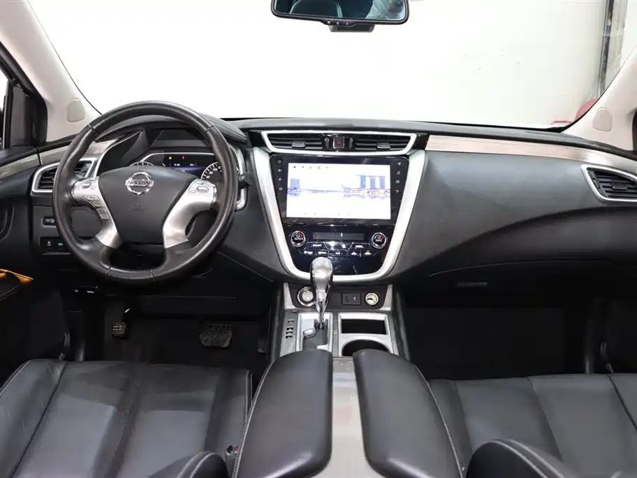 Loulan 2021 2.5L XL 2WD Intelligent Connected Deluxe Edition купить на сайте DeffCars