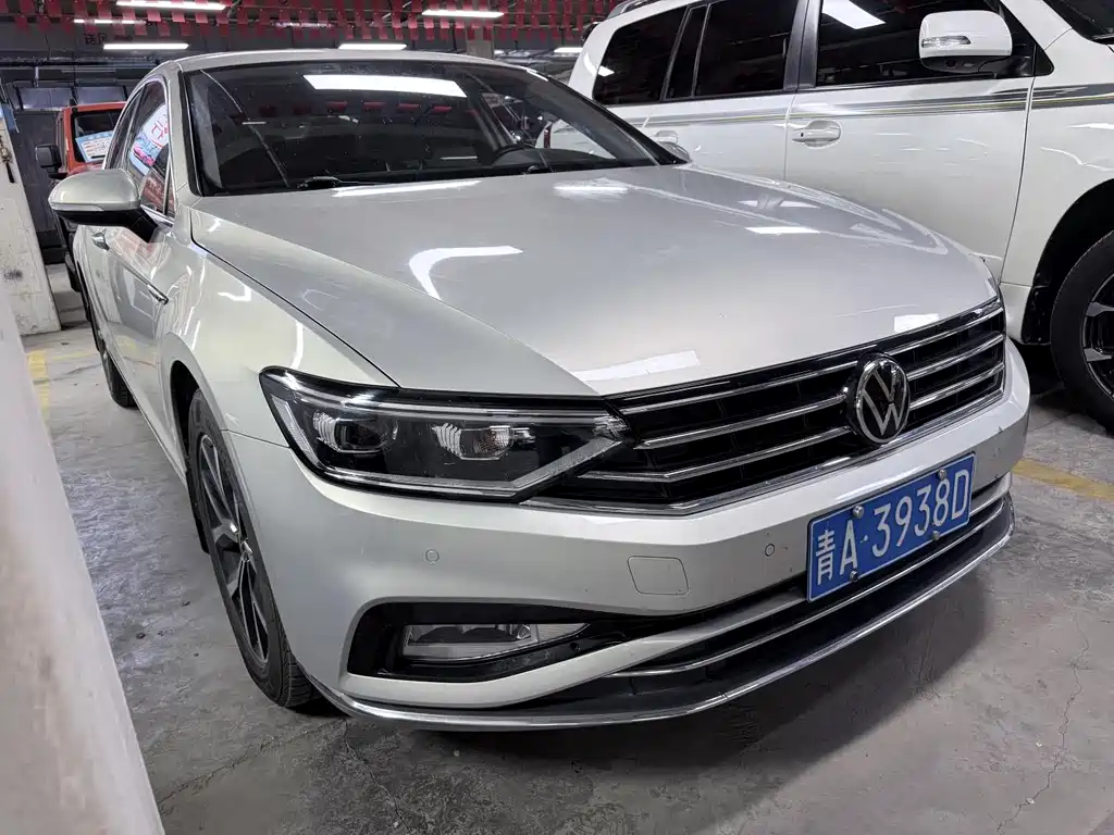 Magotan 2021 330TSI DSG 30th Anniversary Edition купить на сайте DeffCars