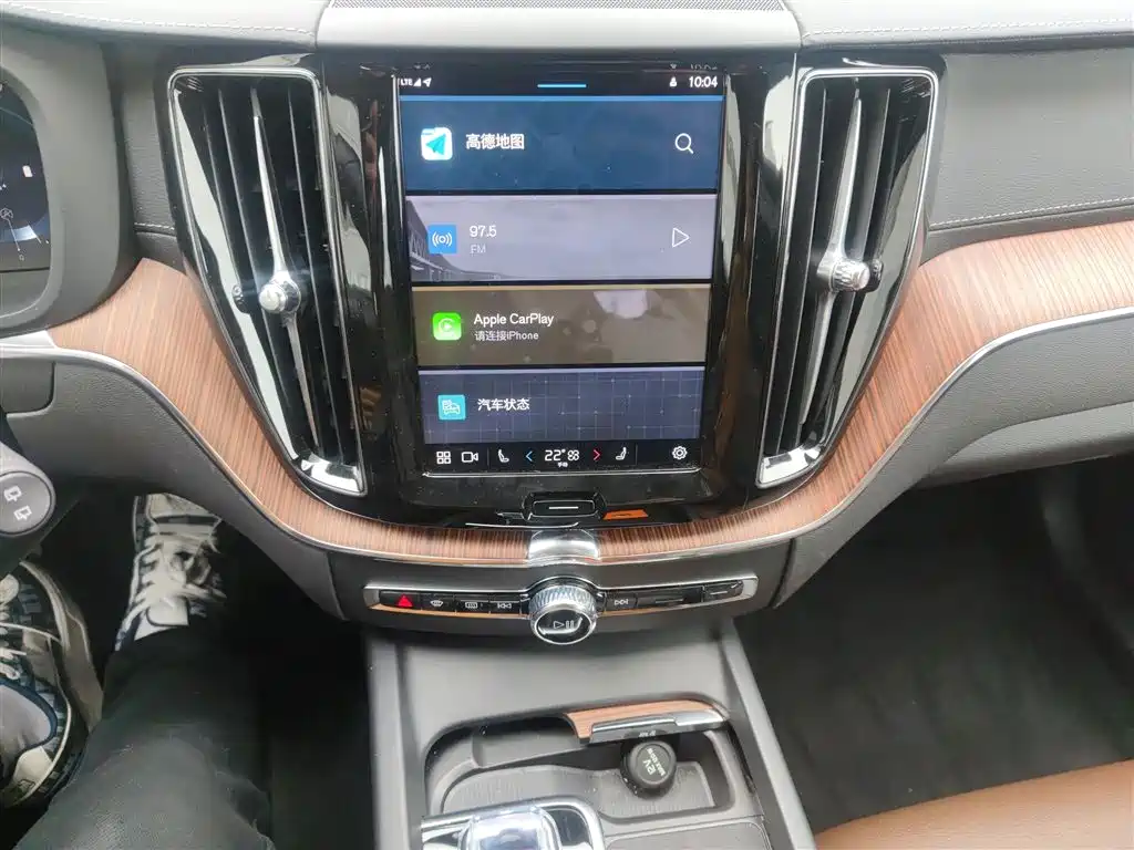 Volvo XC60 2025 B5 four-wheel drive Zhiyuan luxury version купить на сайте DeffCars