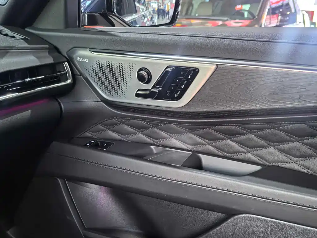 Cadillac CT6 2023 28T Platinum Type купить на сайте DeffCars