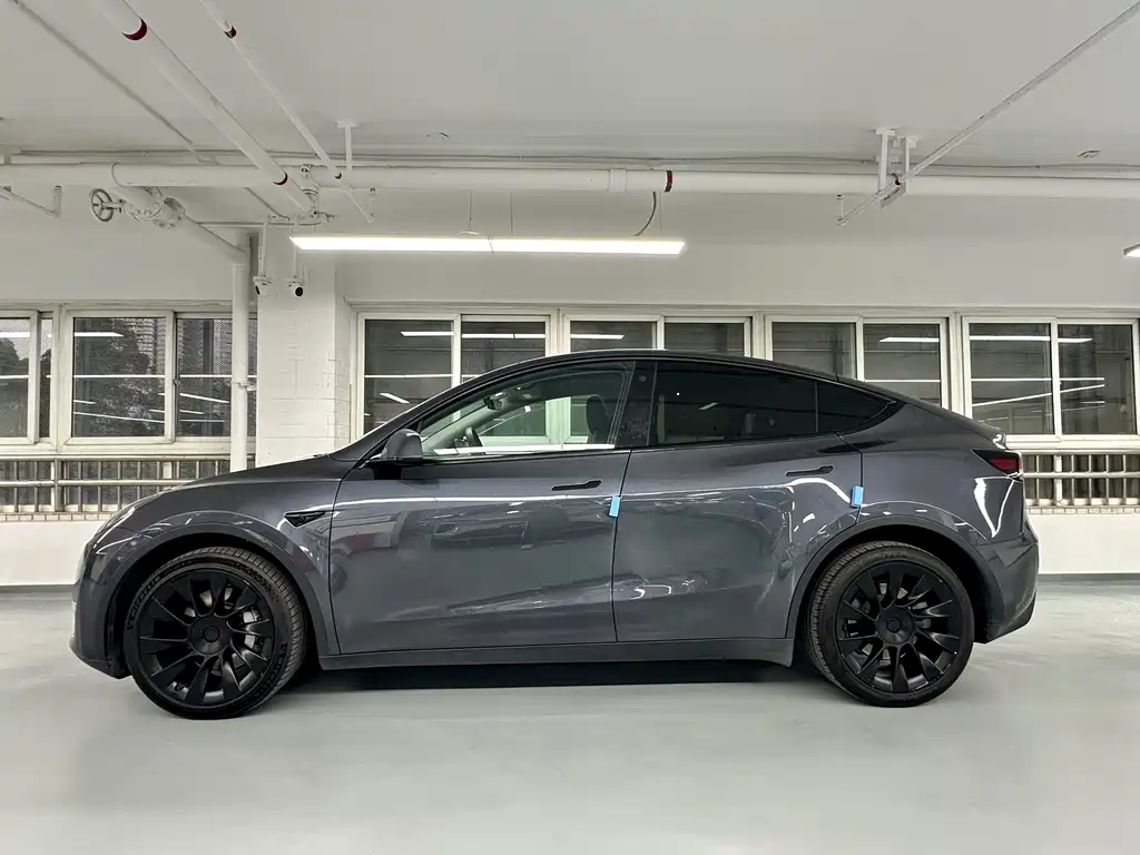 Model Y 2022 facelift long-range all-wheel drive version купить на сайте DeffCars