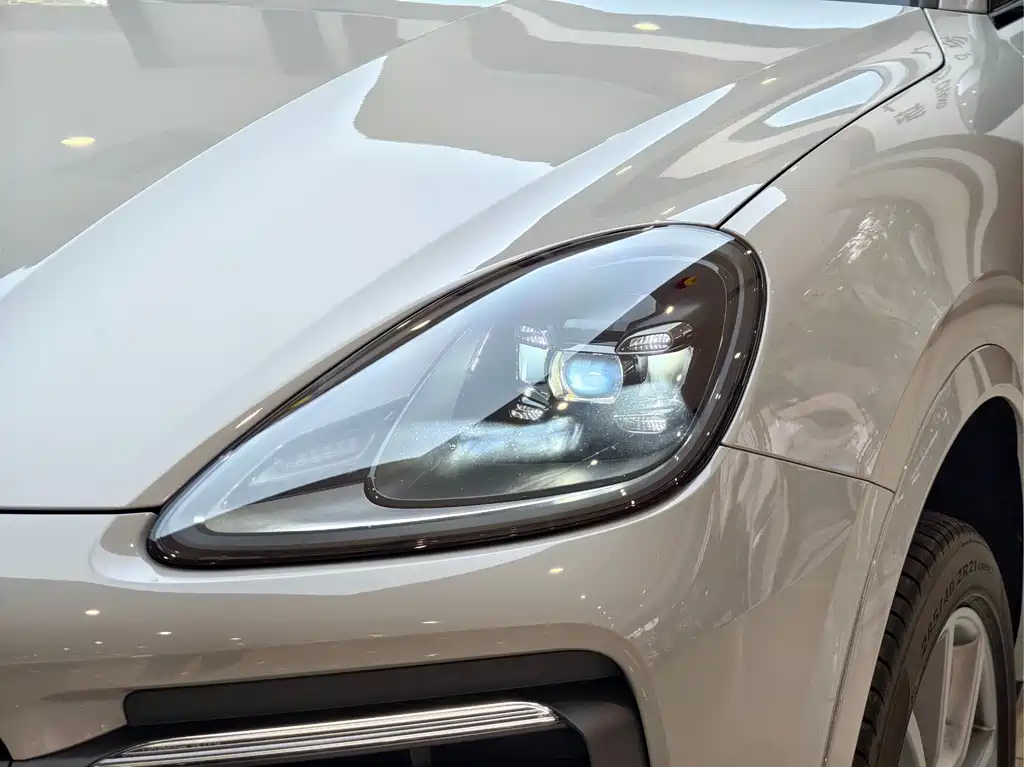 Cayenne 2023 Cayenne 3.0T Platinum Edition купить на сайте DeffCars