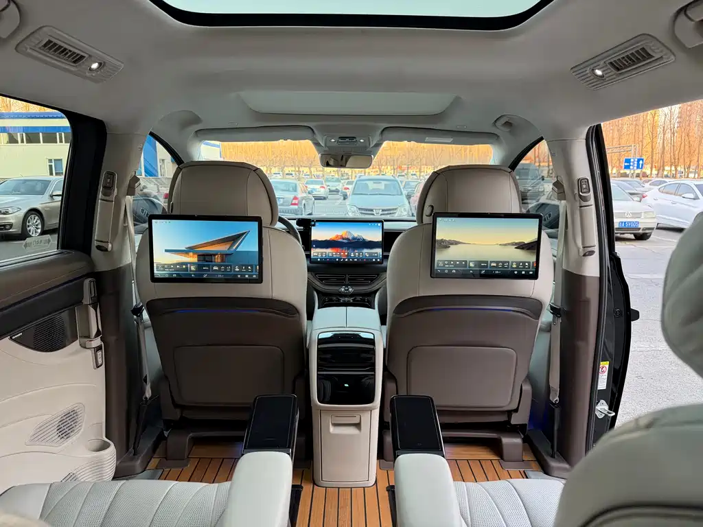 Denza D9 2022 DM-i 970 four-wheel drive flagship model купить на сайте DeffCars