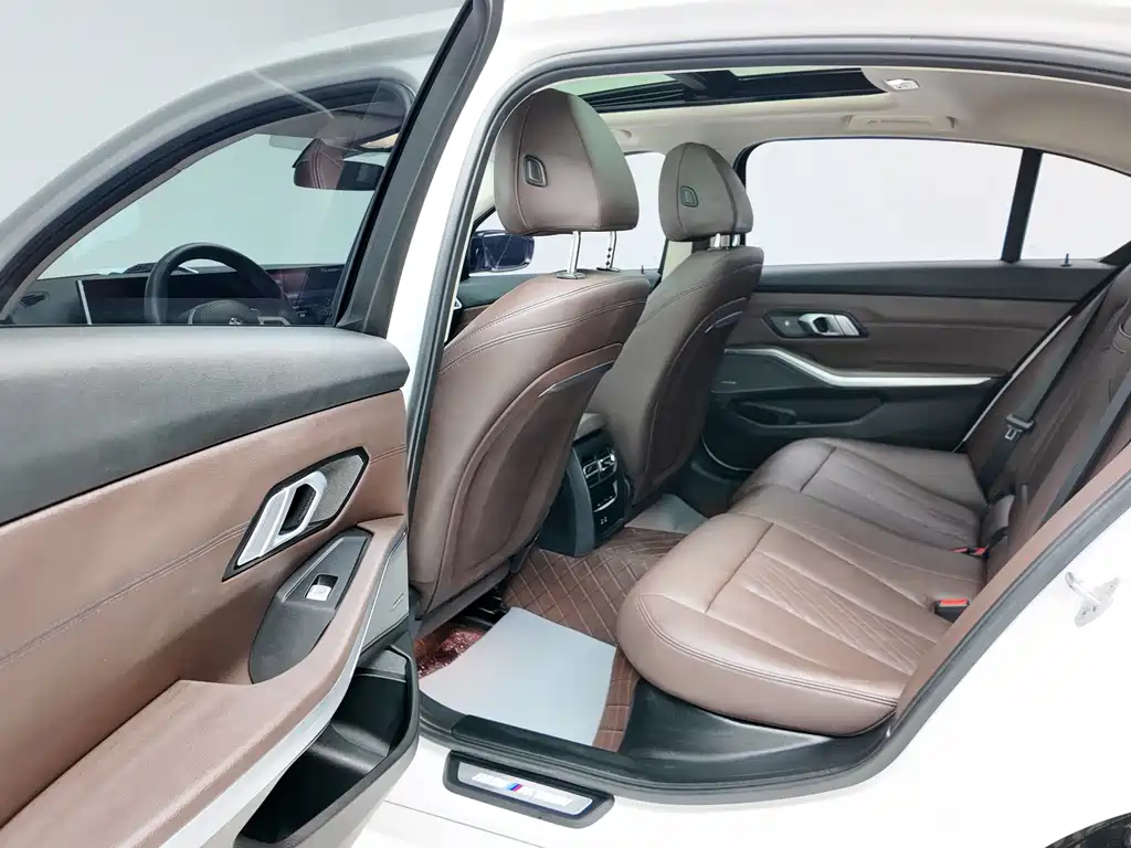 BMW 3 Series 2023 325Li M Sports Night Package купить на сайте DeffCars