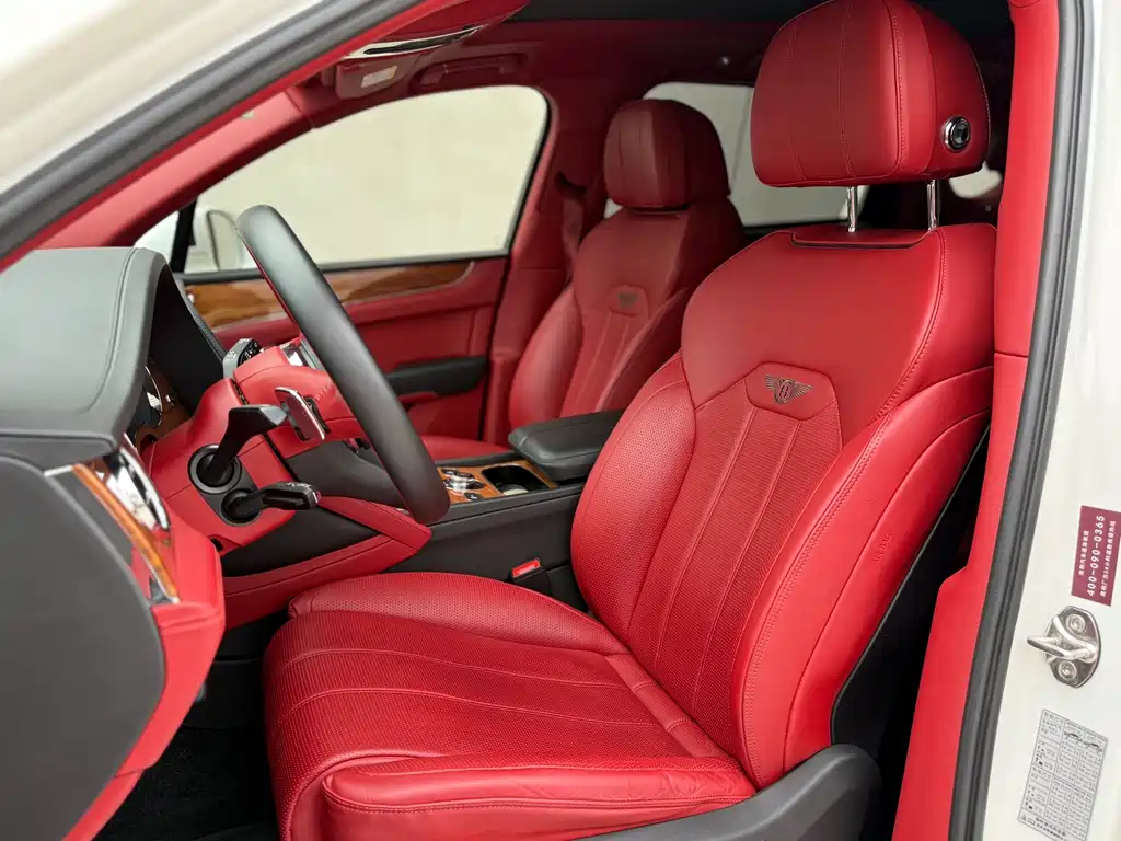Bentayga 2021 4.0T V8 купить на сайте DeffCars