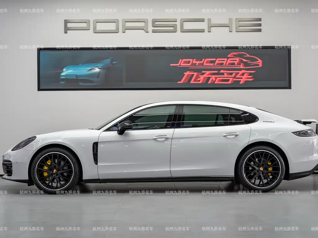 Panamera 2023 Panamera 4 Executive Extended Platinum Edition 2.9T купить на сайте DeffCars