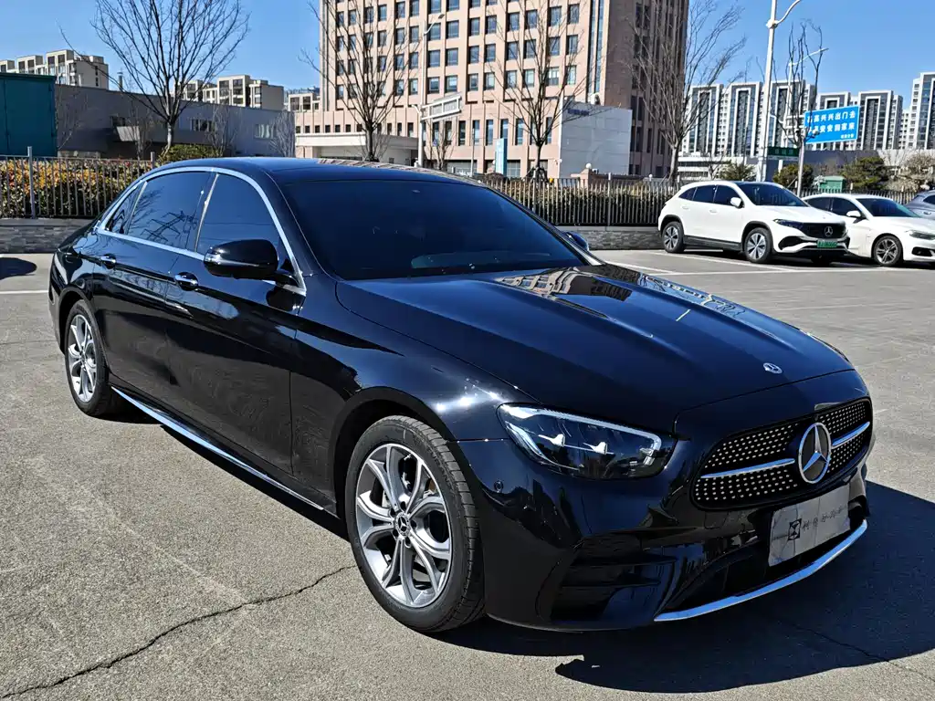 Mercedes-Benz E-Class 2023 E 300 L Sports Luxury купить на сайте DeffCars