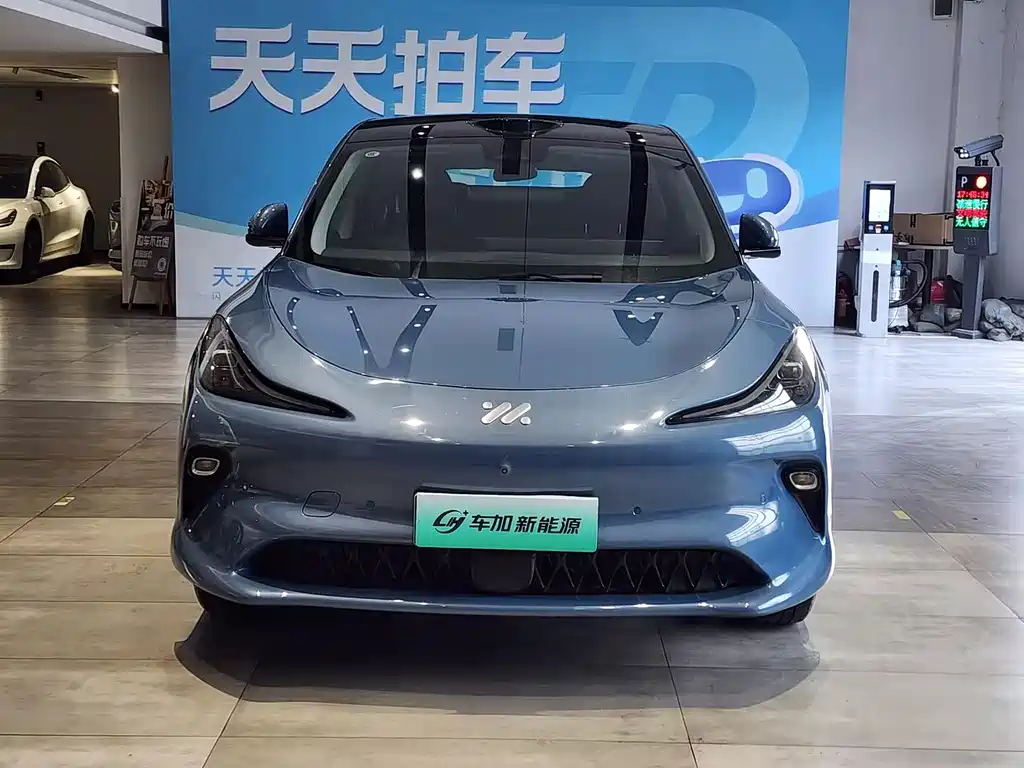 Zhiji LS6 2025 Smart Lizard Driving Edition купить на сайте DeffCars