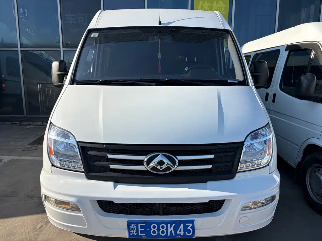 Xintu V80 2023 2.0T manual classic Aoyuntong long axis mid-top 6/7/8/9 seats купить на сайте DeffCars