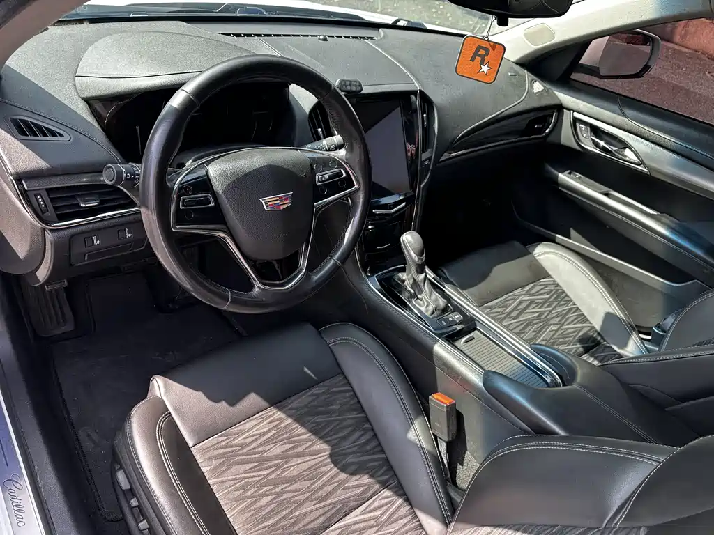 Cadillac ATS-L 2017 28T Fashion Model купить на сайте DeffCars