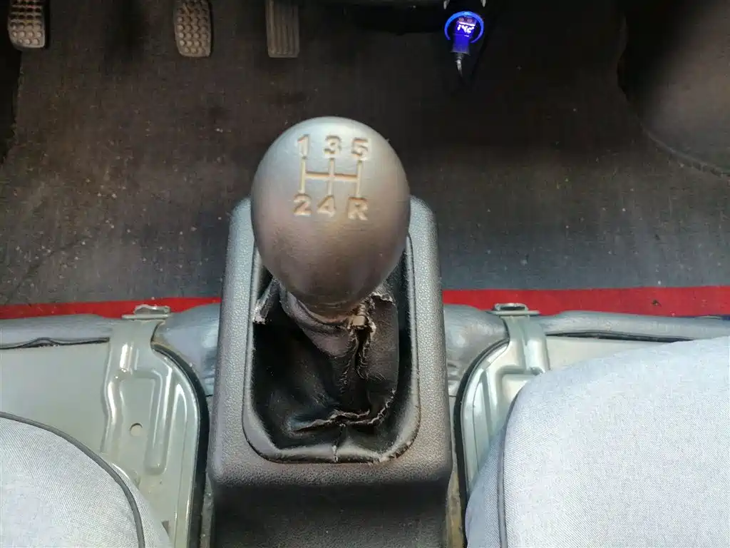 Wuling Zhiguang 2020 1.2L Practical National VI LSI купить на сайте DeffCars