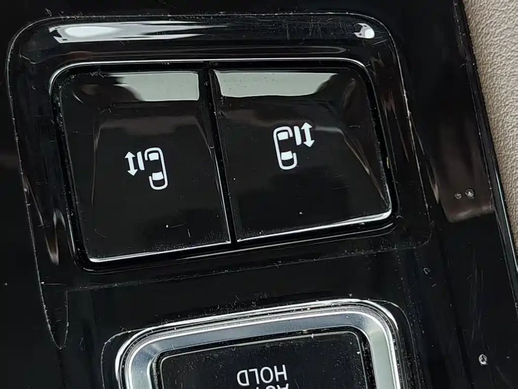 Weiran 2022 380TSI Premium Edition купить на сайте DeffCars