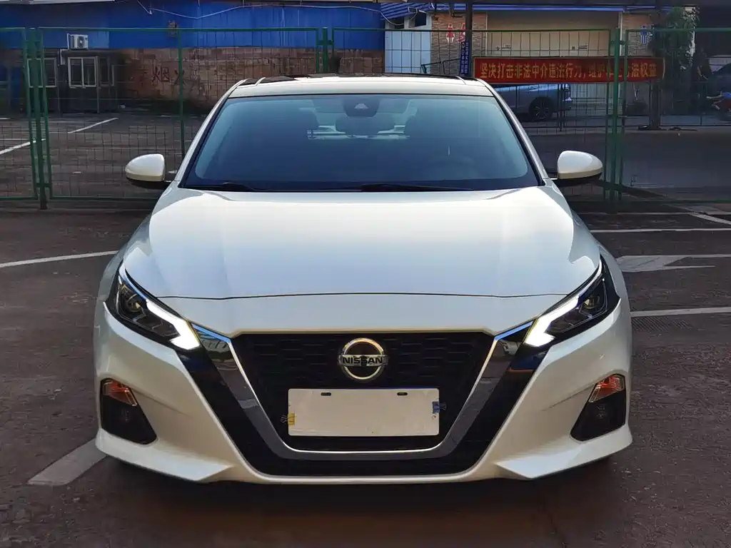 Teana 2020 2.0L XL Upper Smart Travel Edition купить на сайте DeffCars