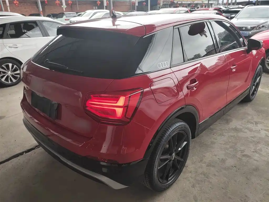 Audi Q2L 2018 35 TFSI Fashionable and Dynamic National V купить на сайте DeffCars