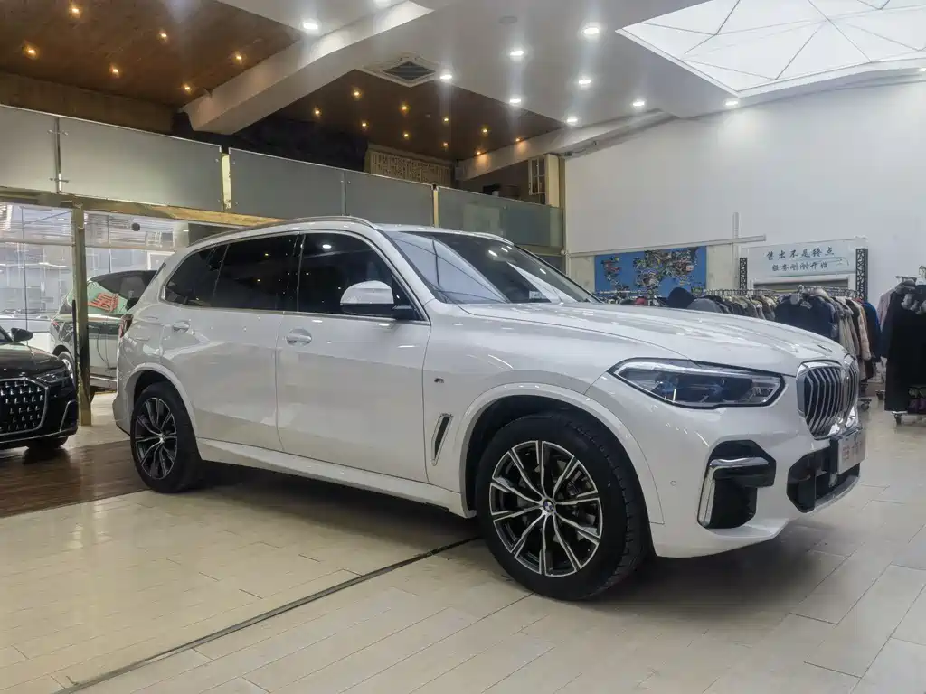 BMW X5 2022 facelift xDrive 30Li exclusive M sports package купить на сайте DeffCars