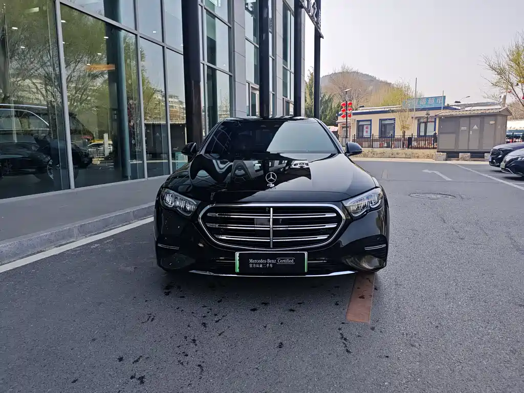 Mercedes-Benz E-Class New Energy 2024 E 350 e L plug-in hybrid sedan купить на сайте DeffCars
