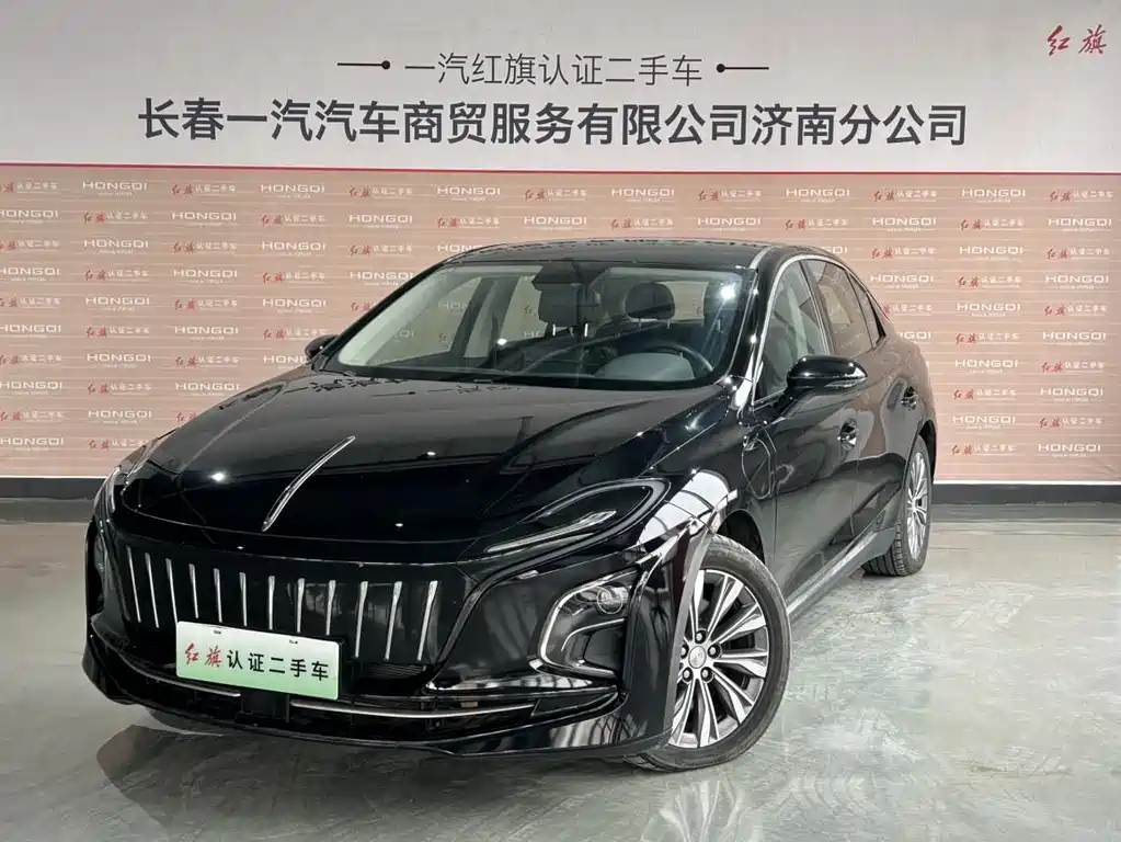 Hongqi E-QM5 2022 431km Charging Enjoyment Edition купить на сайте DeffCars