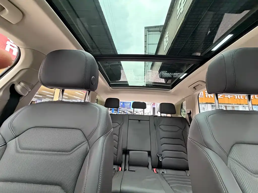 Touareg 2023 2.0TSI Ruishang Edition купить на сайте DeffCars