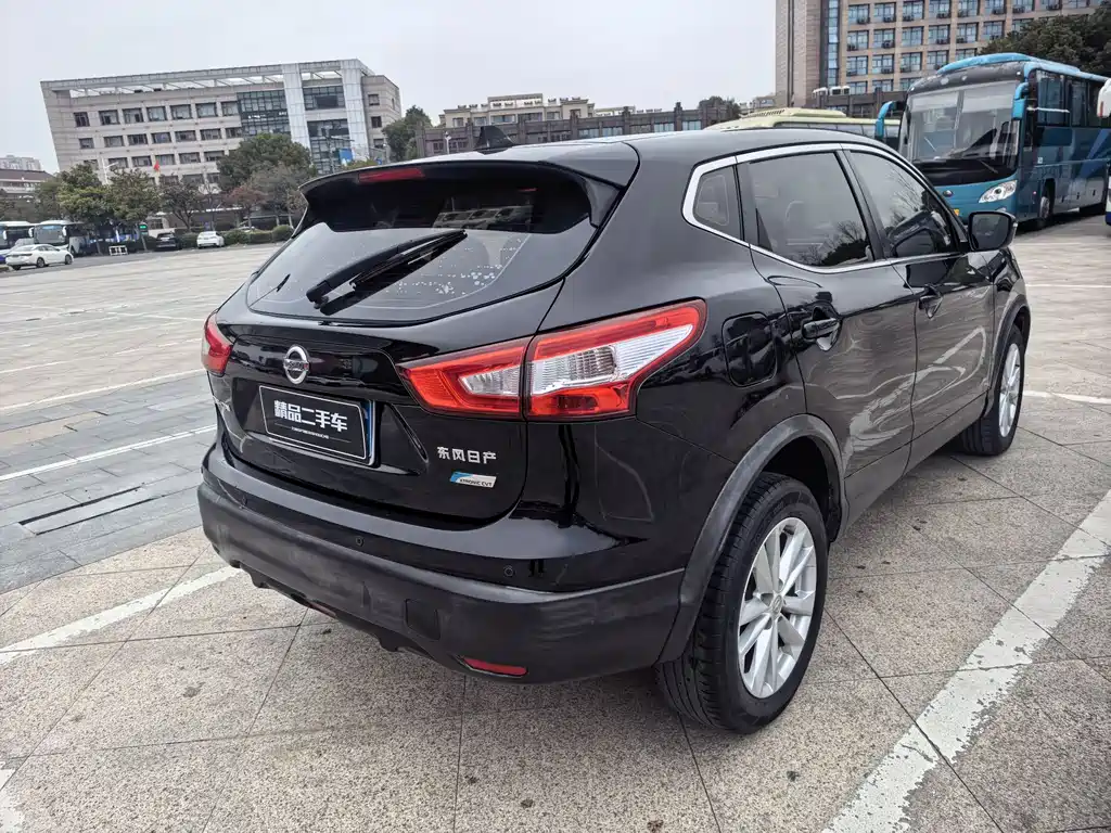Qashqai 2017 2.0L CVT Elite Edition National V купить на сайте DeffCars