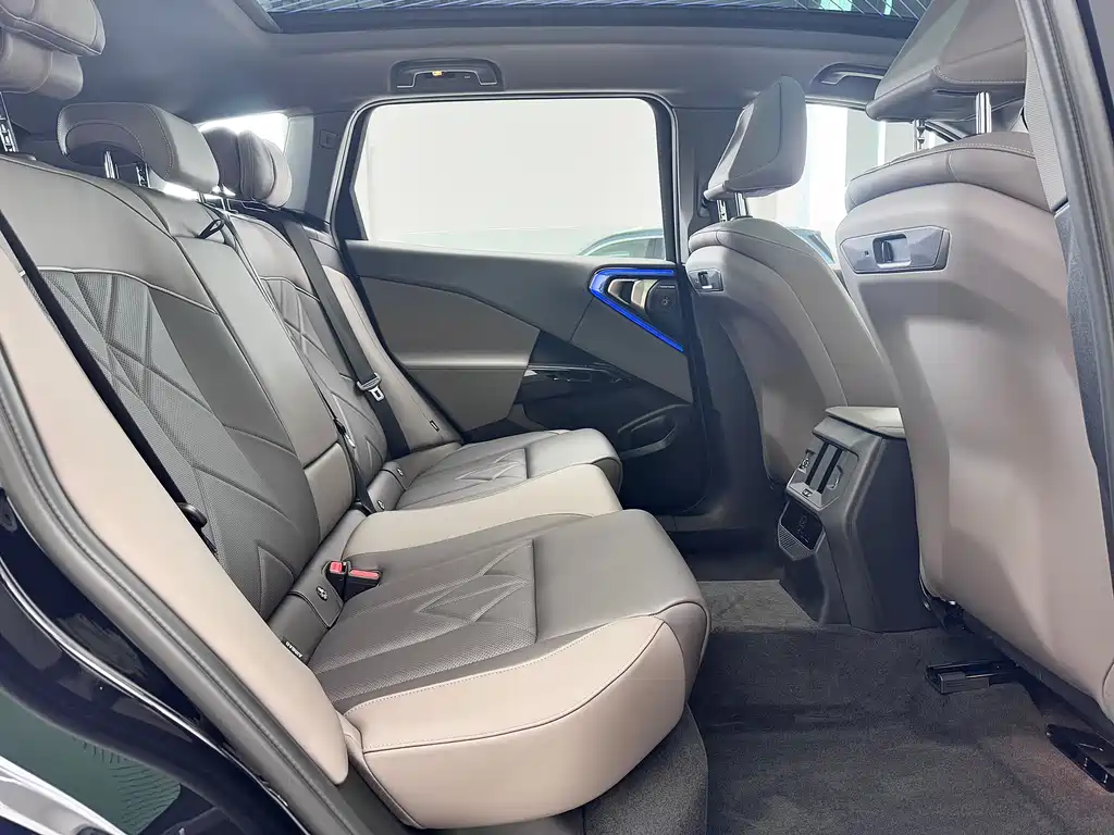 BMW X3 2025 xDrive30L Exclusive M Sports Night Package купить на сайте DeffCars