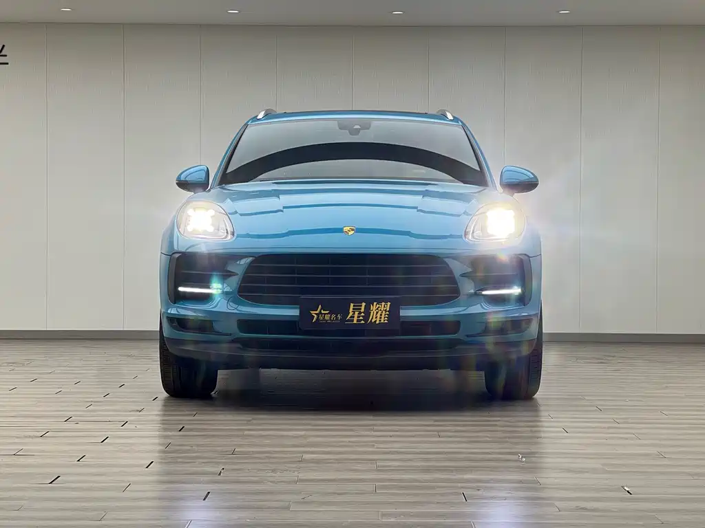 Macan 2018 Macan 2.0T купить на сайте DeffCars