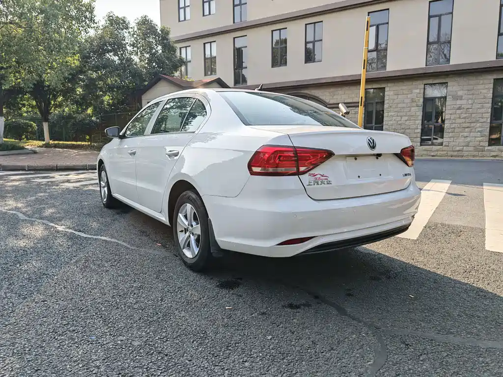Lavida 2019 Lavida Qihang 1.5L Automatic Fashion Edition National VI купить на сайте DeffCars