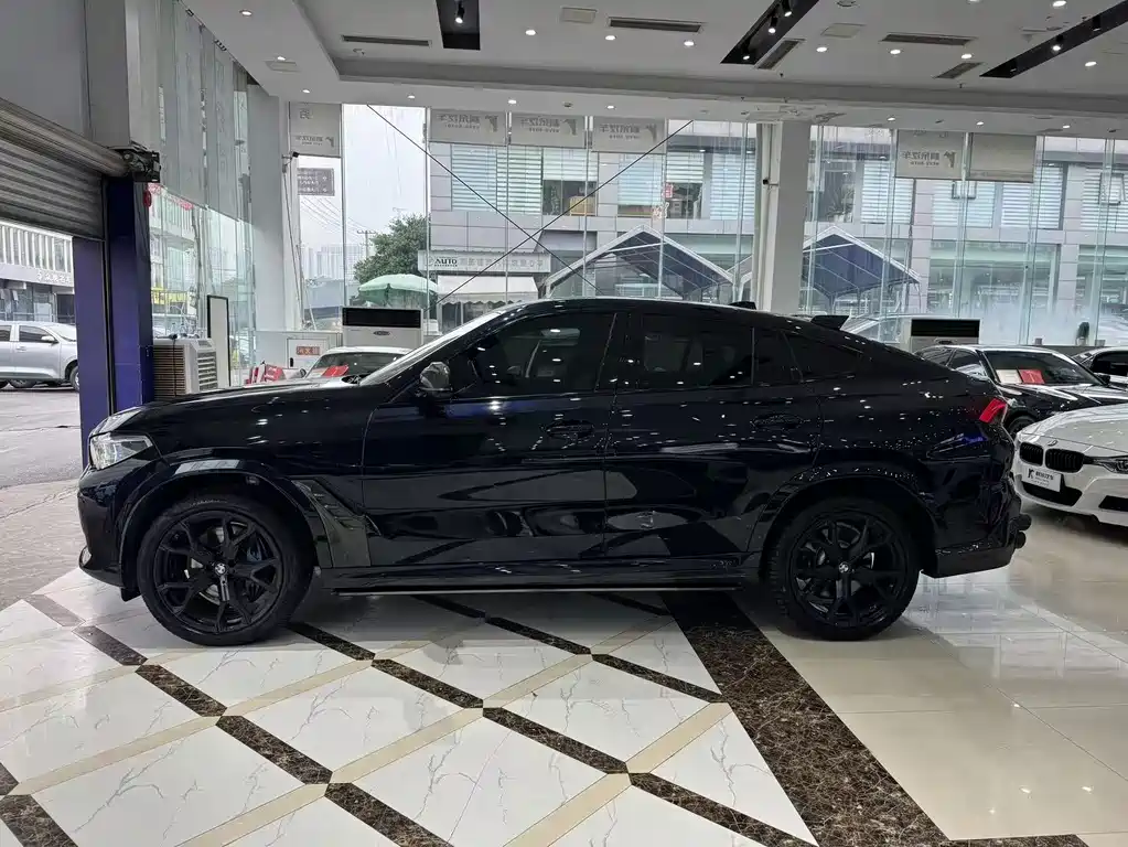 BMW X6 2021 facelift xDrive40i exclusive M sports package купить на сайте DeffCars