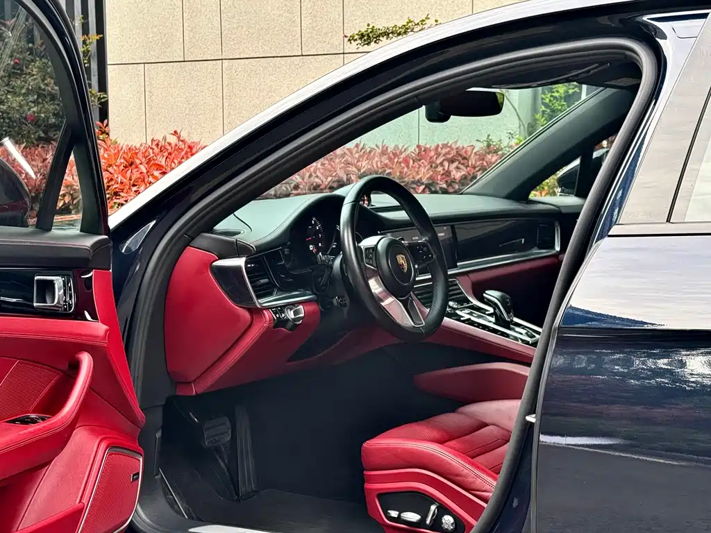 Panamera 2017 4 Executive Extended 3.0T купить на сайте DeffCars