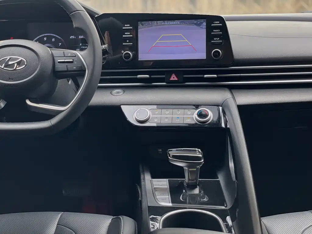 Elantra 2021 1.5L CVT GLX Elite Edition купить на сайте DeffCars