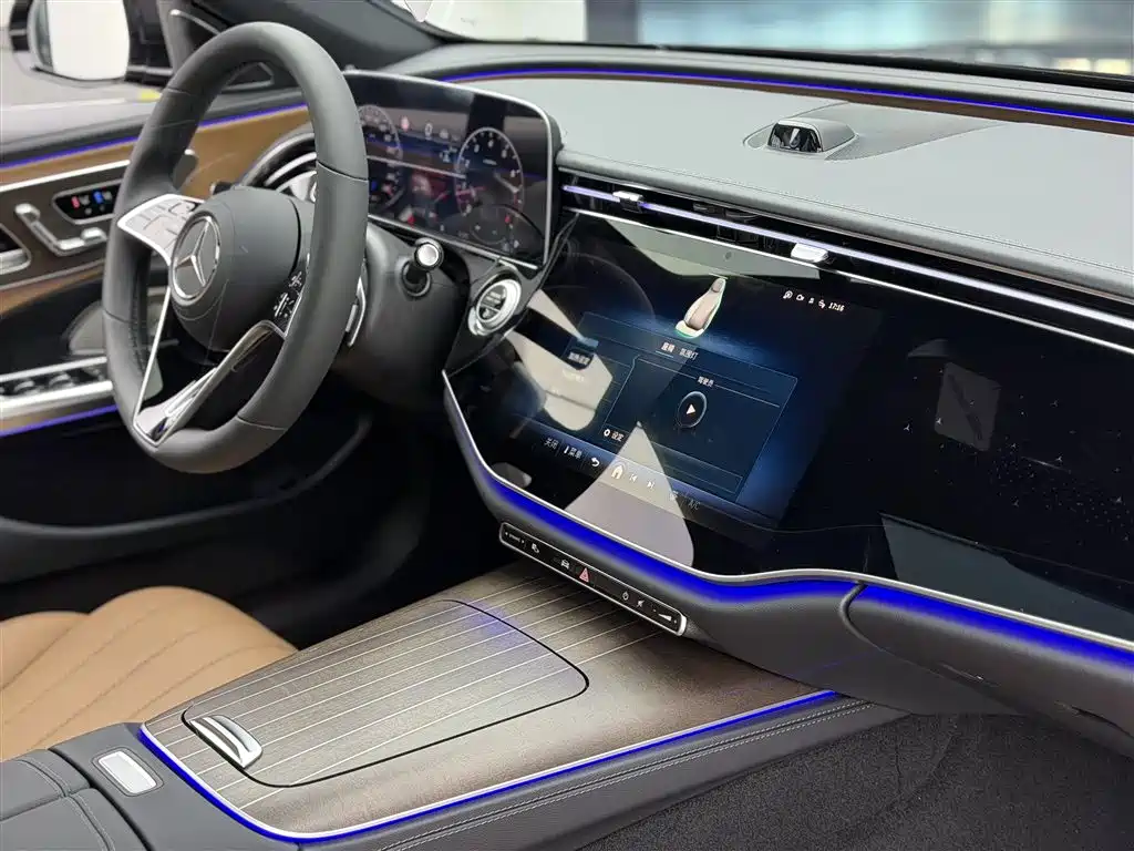 Mercedes-Benz E-Class 2025 E 300 L Luxury Model купить на сайте DeffCars