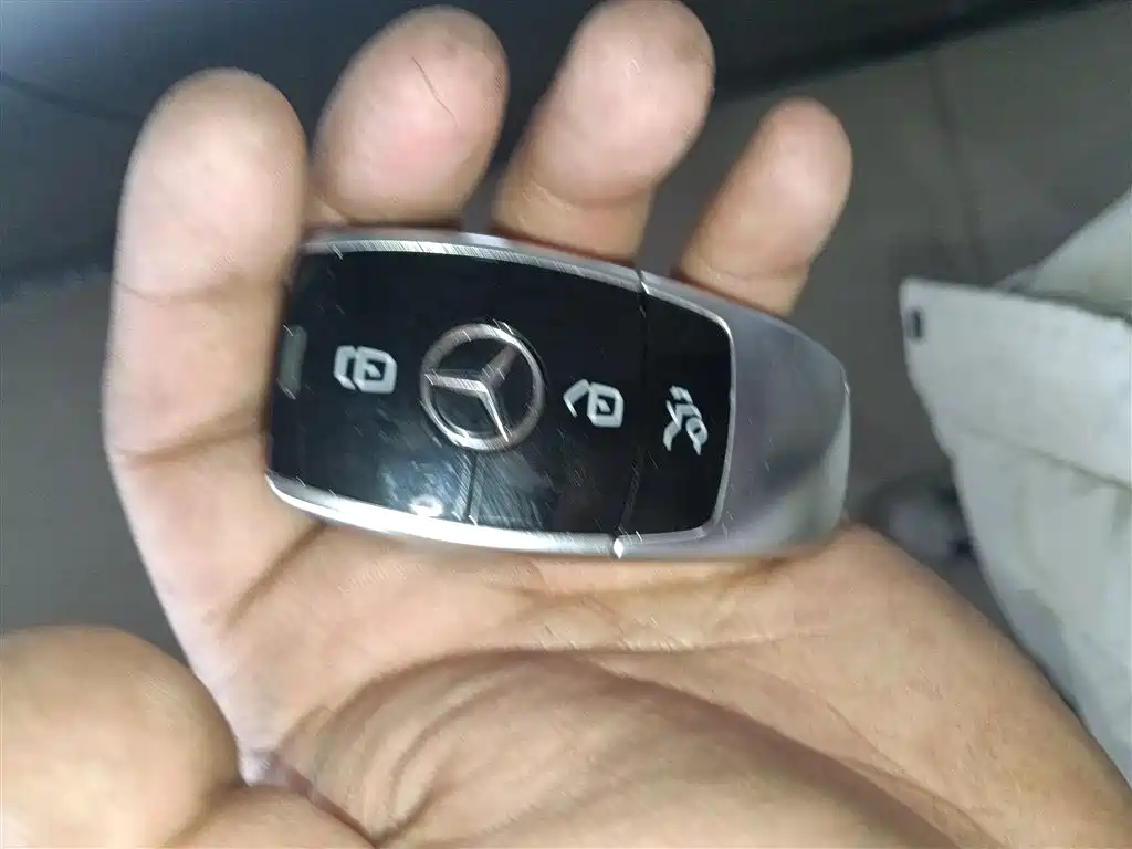 Mercedes-Benz E-Class 2023 E 300 L Fashion купить на сайте DeffCars