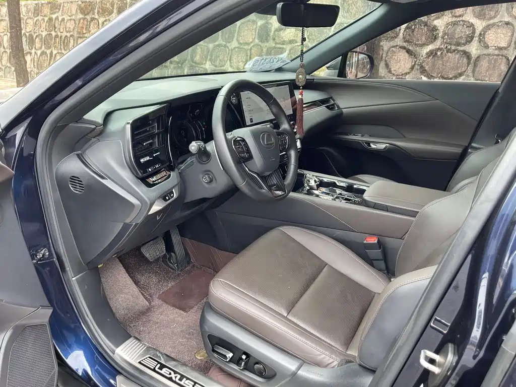 Lexus RX 2023 350h four-wheel drive premium version купить на сайте DeffCars